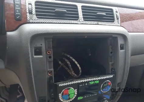 2008 GMC Yukon Xl 1500 Slt from USA, damaged, VIN 1GKFK16308J127238